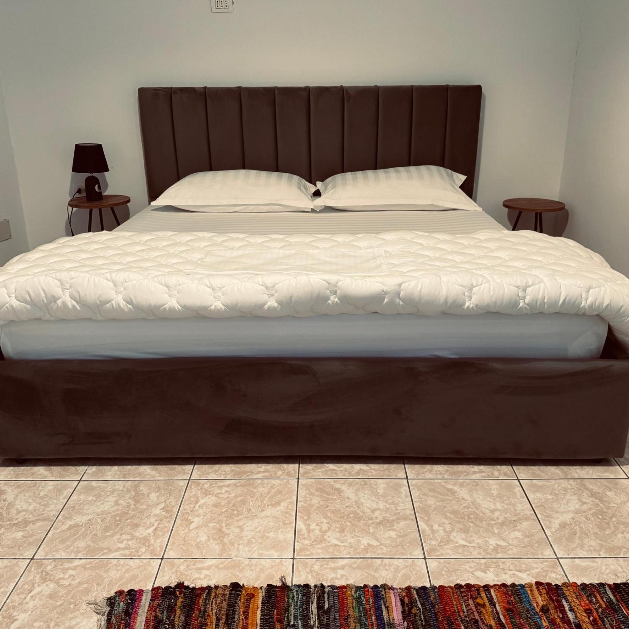 Hi5 Rooms Тирана Екстер'єр фото